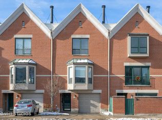 602 S Loomis St, Chicago, IL 60607