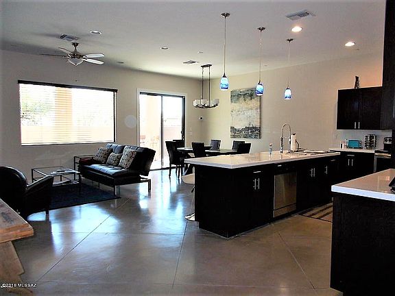 Living Room_07142020