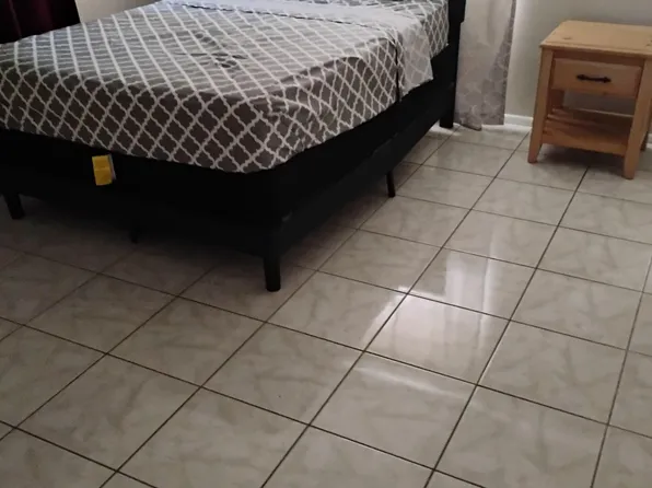 (undisclosed Address), Holiday, FL 34691