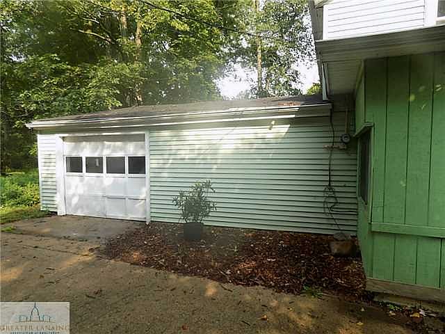 2nd image of 1424 Water St