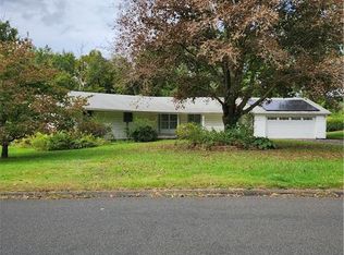 126 Wheeler Hill Dr, Durham, CT 06422