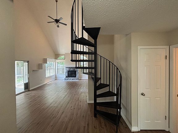 3rd image of 1859 Heartland Dr