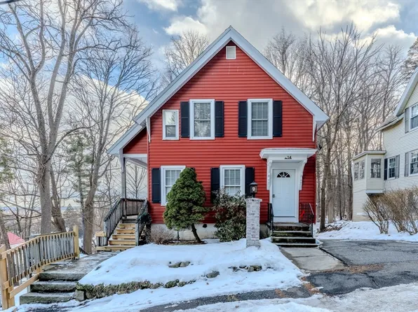 14 Hawes St, Fitchburg, MA 01420