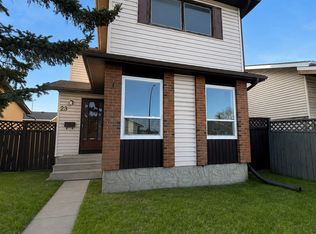 23 Whitehaven Rd NE #23, Calgary, AB T1Y6A5