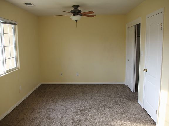 Xtra large front bedroom