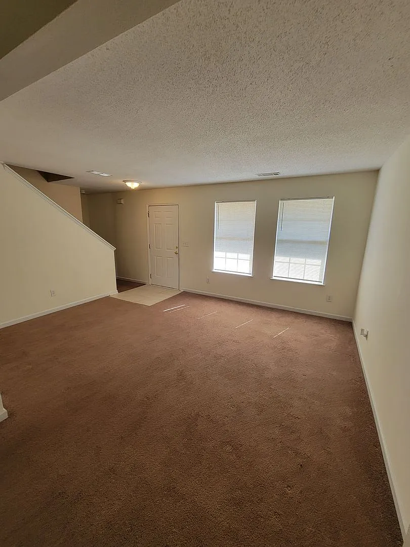 Building Photo - 1106 Saint Phillips Ct