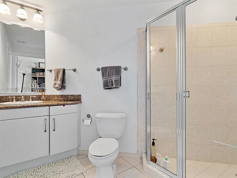 9751 E Bay Harbor Dr #11A — Photo 27
