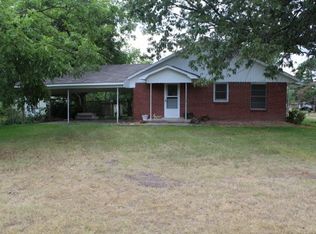 375 Utah St, Avery, TX 75554