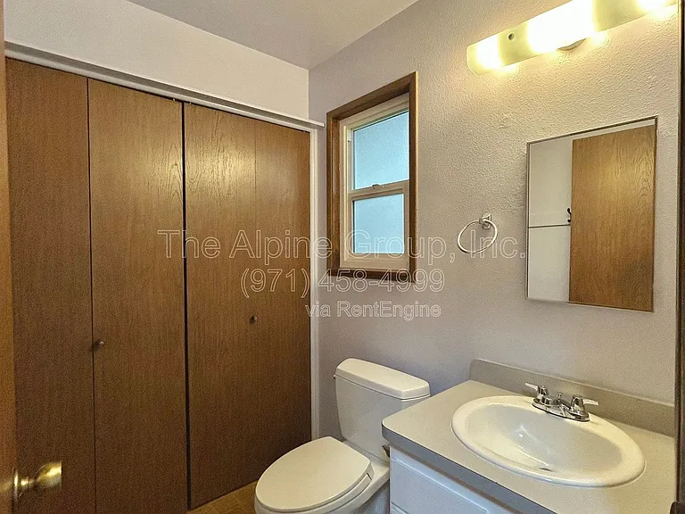 5462 SW Murray Blvd — Photo 11