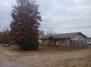 202 Lincoln St, Carney, OK 74832