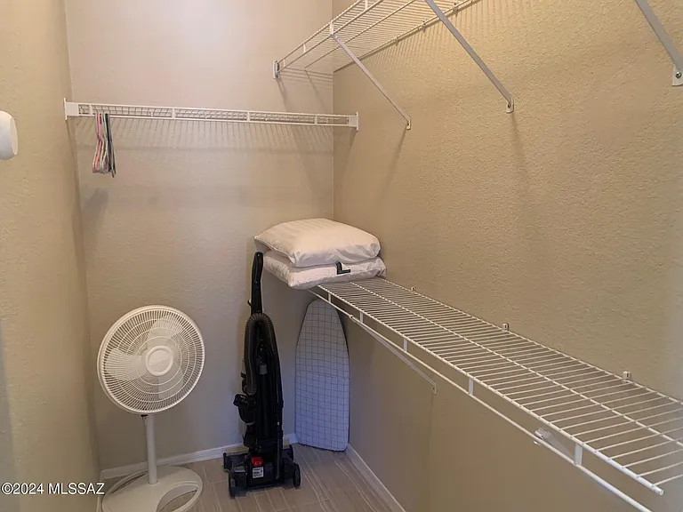 1500 E Pusch Wilderness Dr #13105 — Photo 18