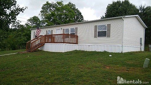5th image of 2902 Southfork Dr