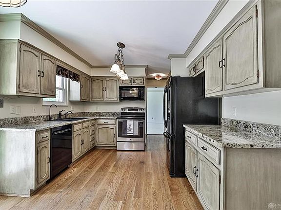 3rd image of 11316 Marlette Dr