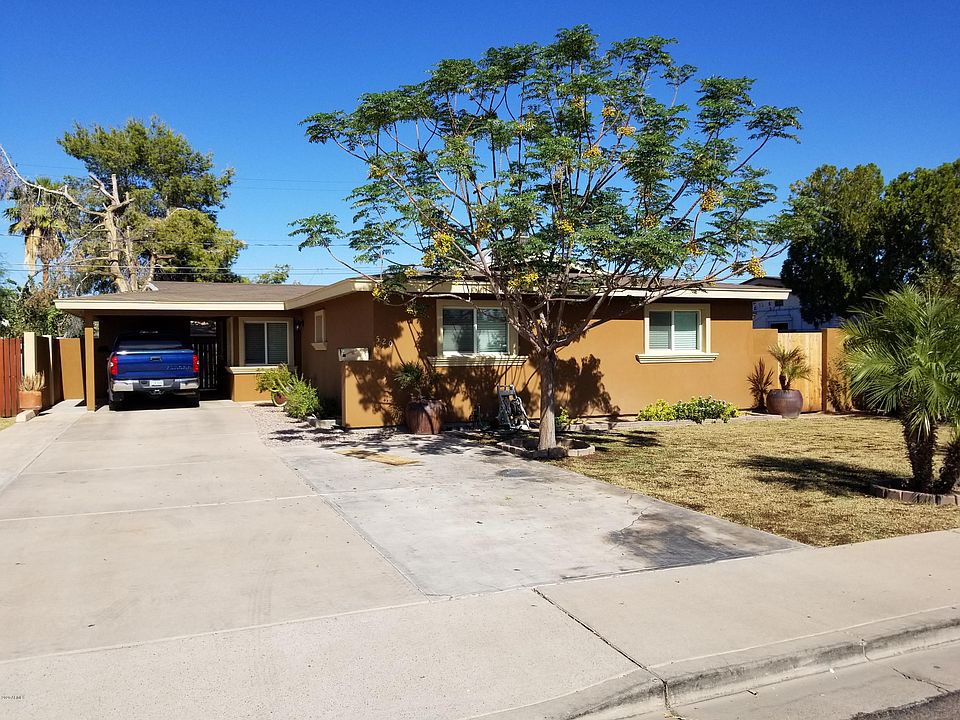 1st image of 520 E 7th Dr