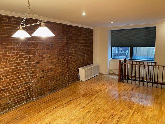 3rd image of 510 W End Ave APT 1