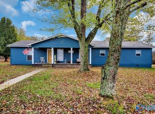 22410 Black Rd, Athens, AL 35613