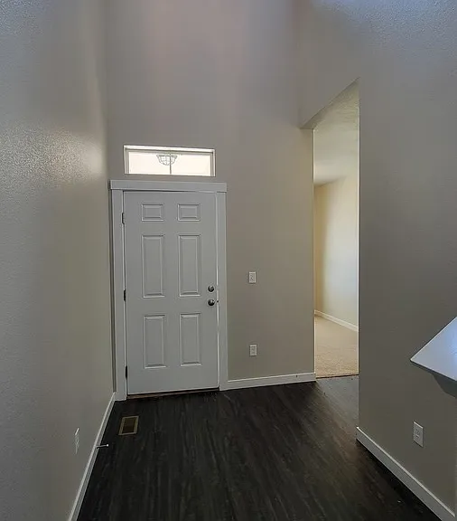 2950 NW 10th Ave — Photo 3