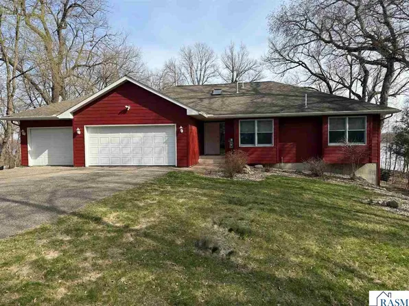 61886 193rd St, Litchfield, MN 55355