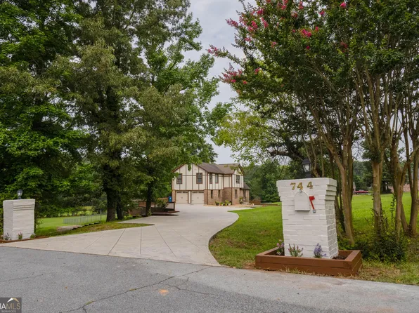 744 Alcovy Way, Lawrenceville, GA 30043
