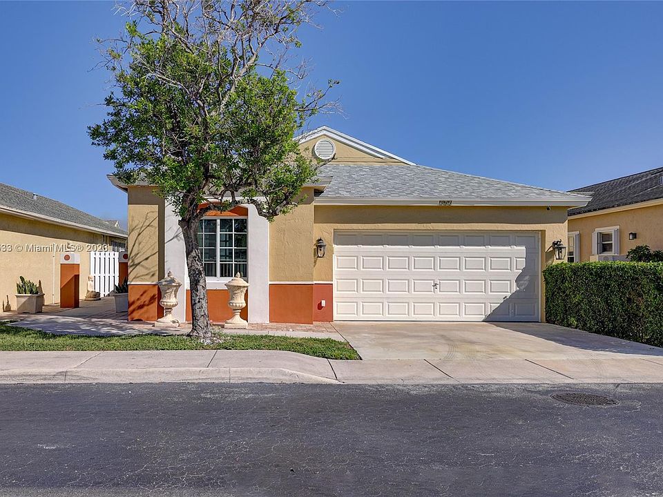 1st image of 365 S Ketch Dr
