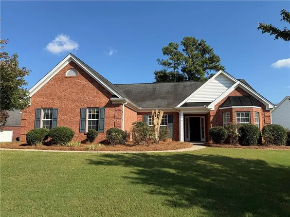 3385 Stoneleigh Run Dr, Buford, GA 30519