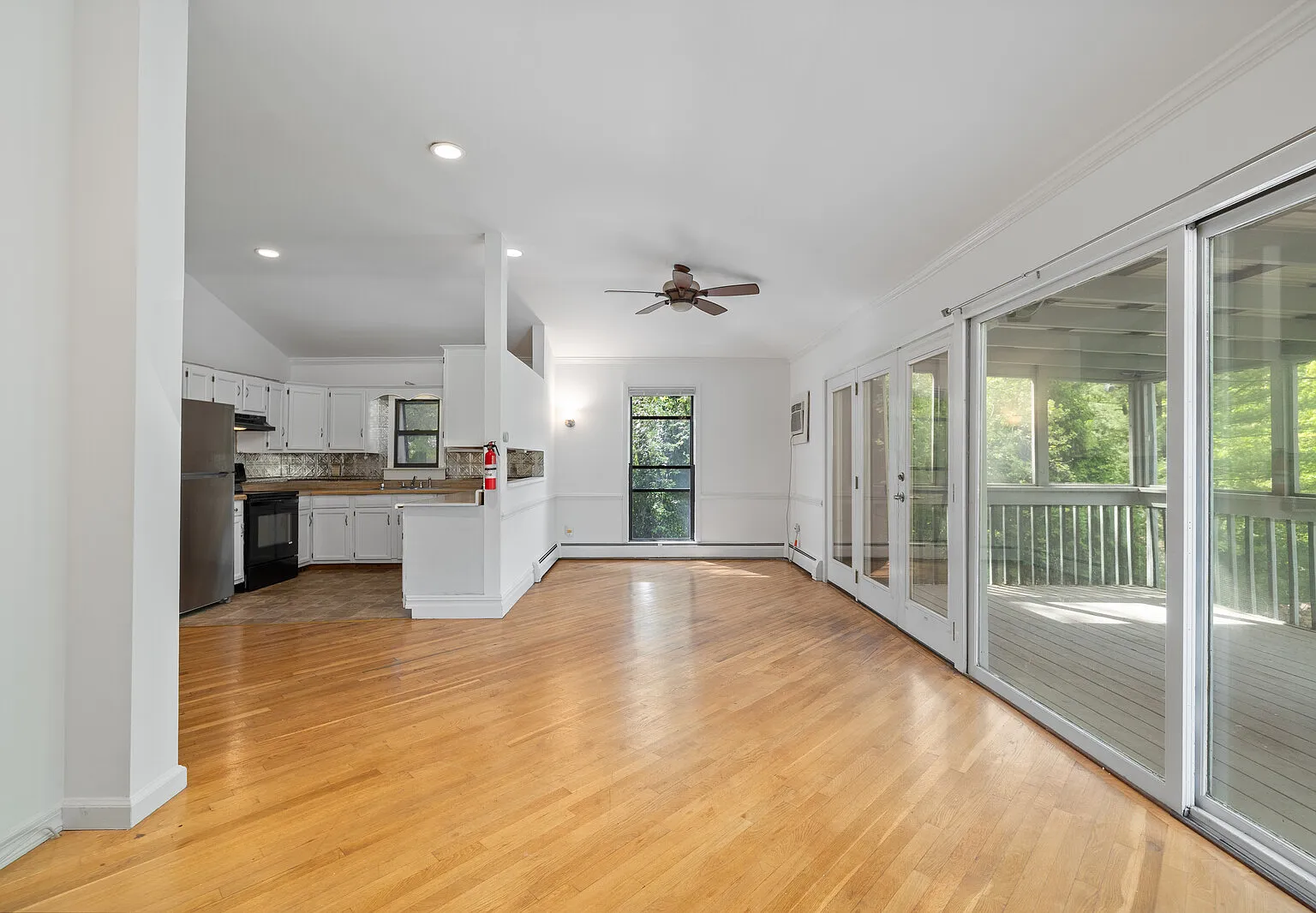 1 bed, $2,250 — Photo 4