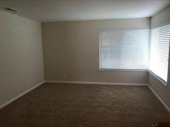 4th image of 1359 Arbor Park Dr
