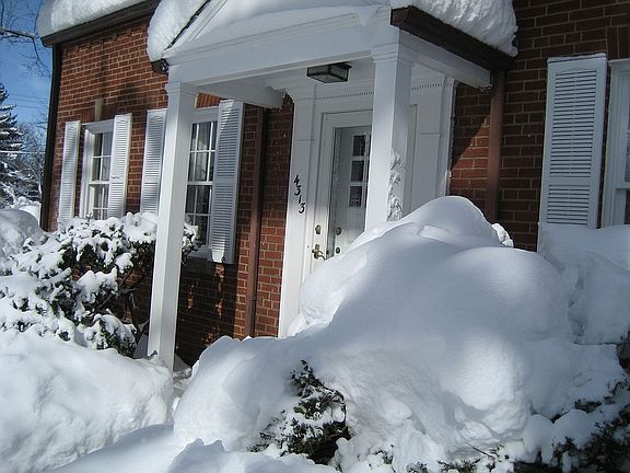 4th image of 4313 Glenrose St