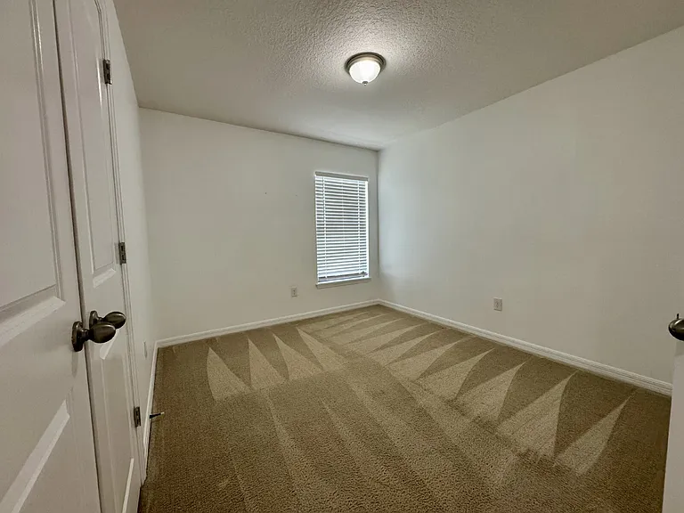 11102 Carrick Stone St — Photo 7