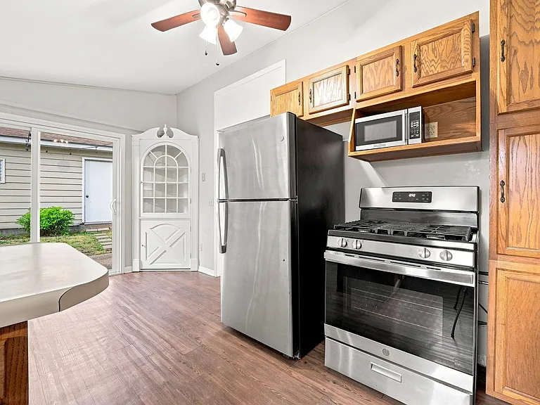 131 Oak Dr — Photo 14
