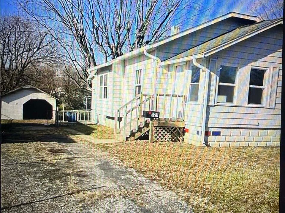 1st image of 121 W End Ave