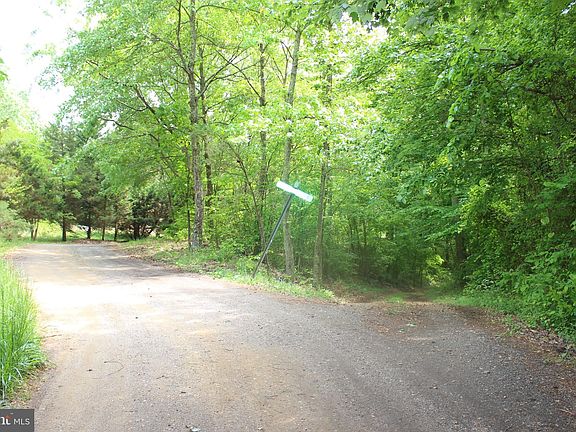 3rd image of Marietta Dr