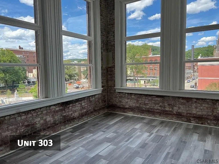 500 Main St #201 — Photo 13