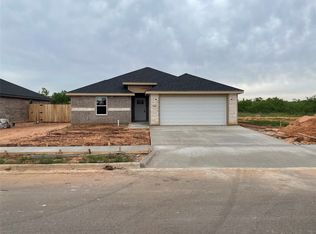 1642 Sweetwater Ln, Abilene, TX 79602