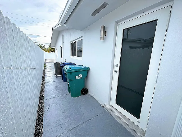 11230 SW 5th St #1 — Photo 21