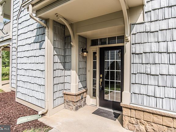 4th image of 13944 Greendale Dr #21