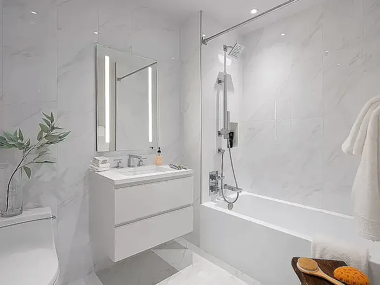 251 E 2nd St #5D — Photo 5