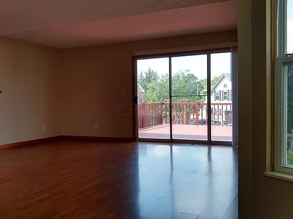 4th image of 1790 Rock Creek Dr
