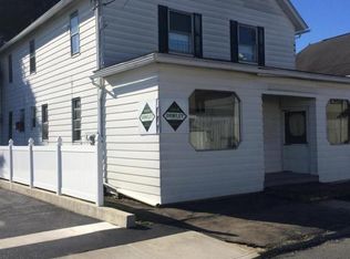 1064 Lincoln St, Dickson City, PA 18519
