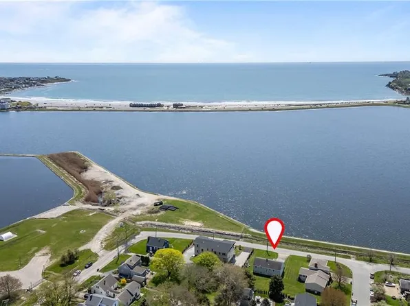 78 Ellery Rd, Newport, RI 02840