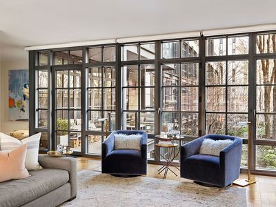 500 W 21st St APT 3A, New York, NY, 10011
