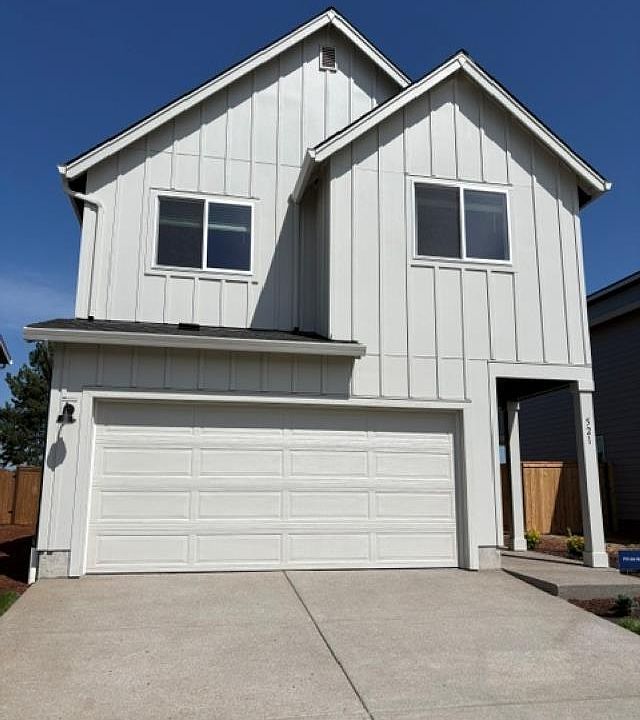 1st image of 521 Spring Blvd
