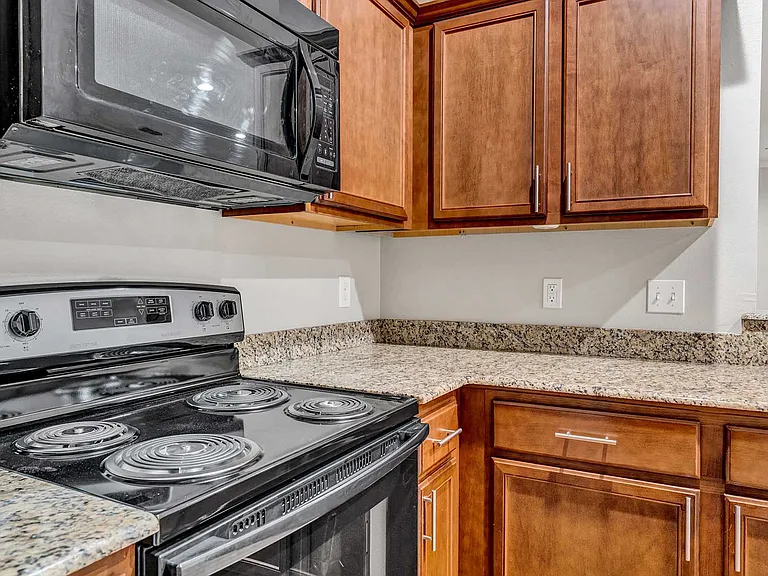Kara Lynn Place Luxury Homes- ASK ABOUT OUR SPRING MOVE-IN SPECIAL TODAY! — Photo 77