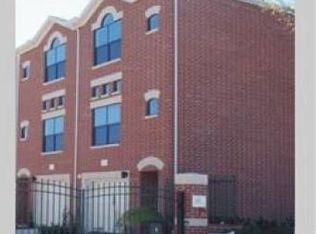 648 Westcross St #103, Houston, TX 77018