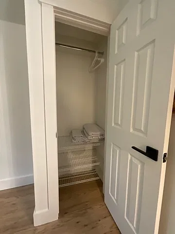 Studio, 300 sqft, $1,400 — Photo 3