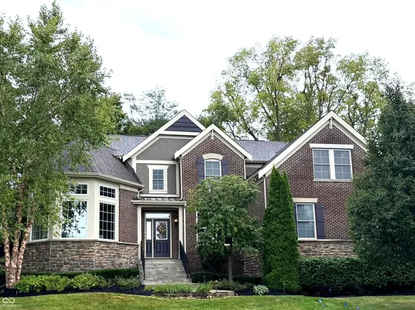10529 Geist View Dr, McCordsville, IN 46055