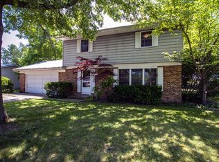 2202 Independence Dr, Goshen, IN 46526
