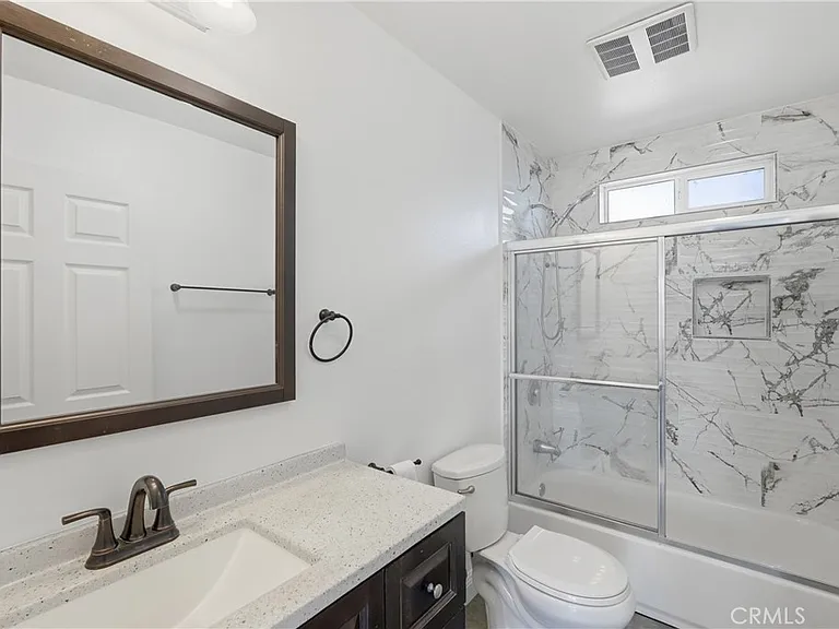 5017 S Halldale Ave #2 — Photo 11