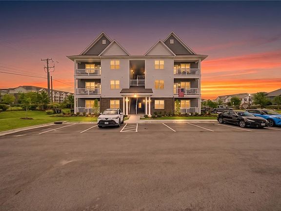 2nd image of 1728 Vankar Dr #104