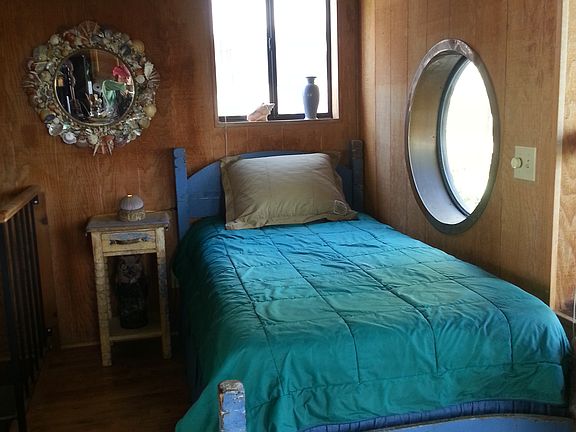 Downstairs with porthole window